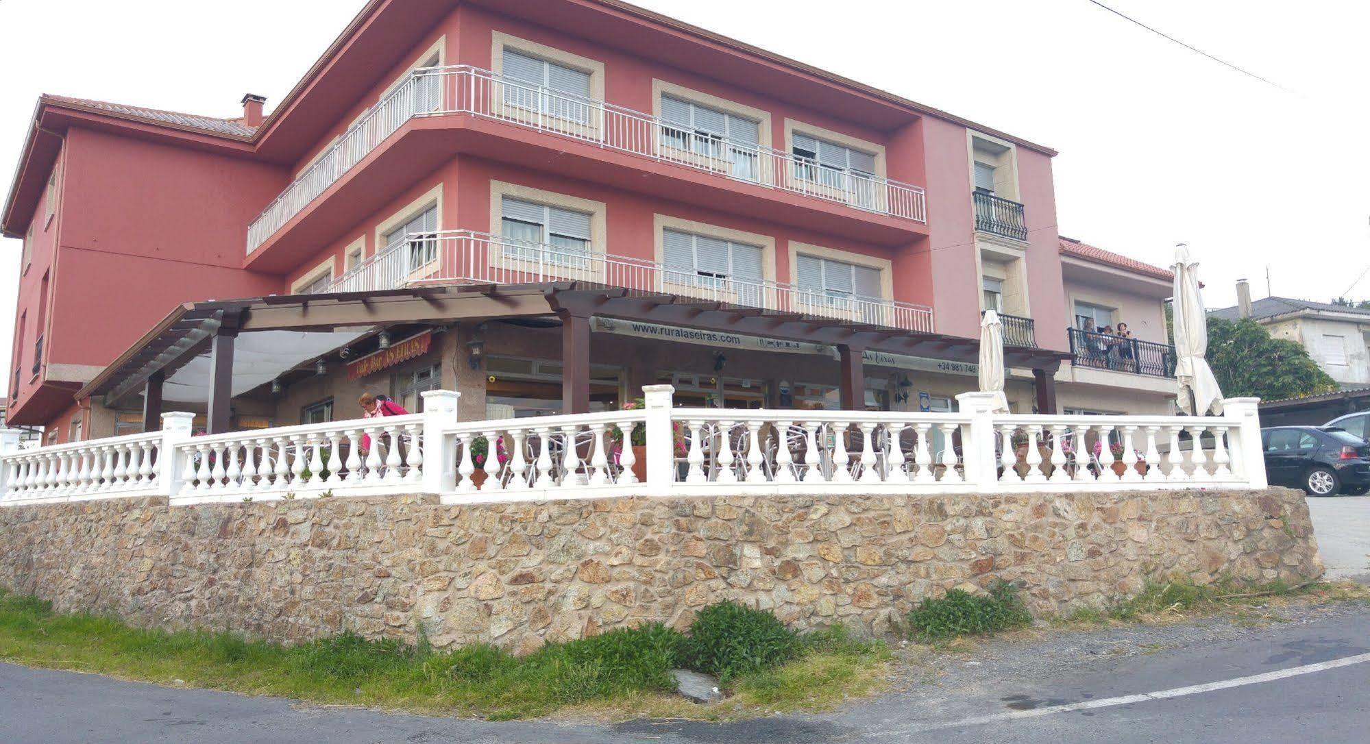 Albergue As Eiras Lires Buitenkant foto