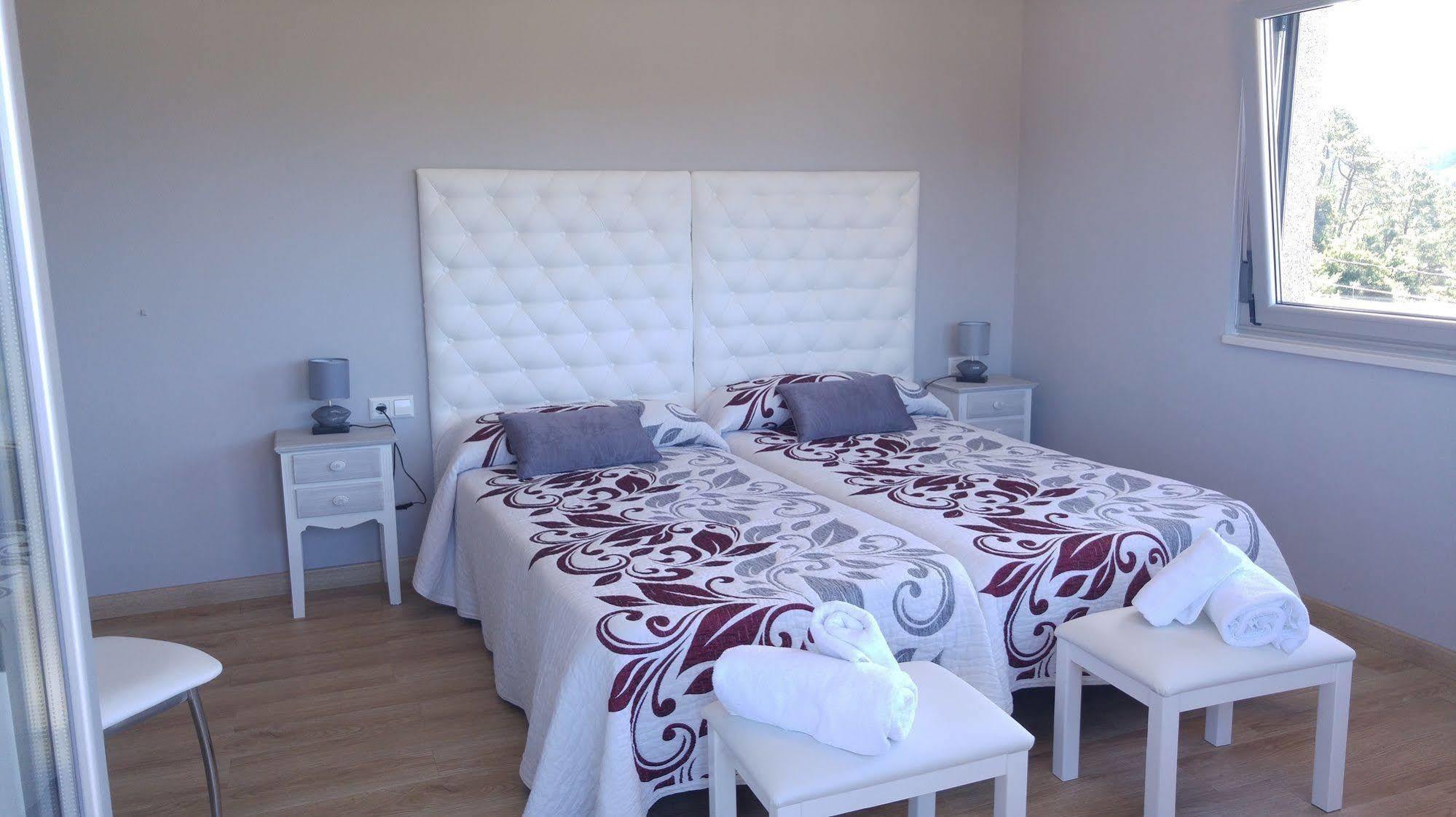 Albergue As Eiras Lires Buitenkant foto